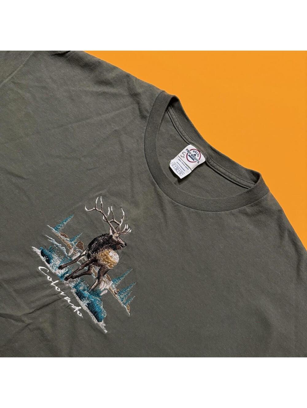 Beautifully Embroidered Colorado Elk T-shirt Olive Green Adult X-Large